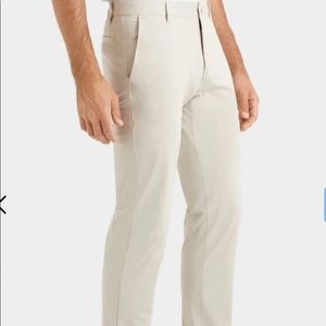 Rhone Commuter Jogger Size 36